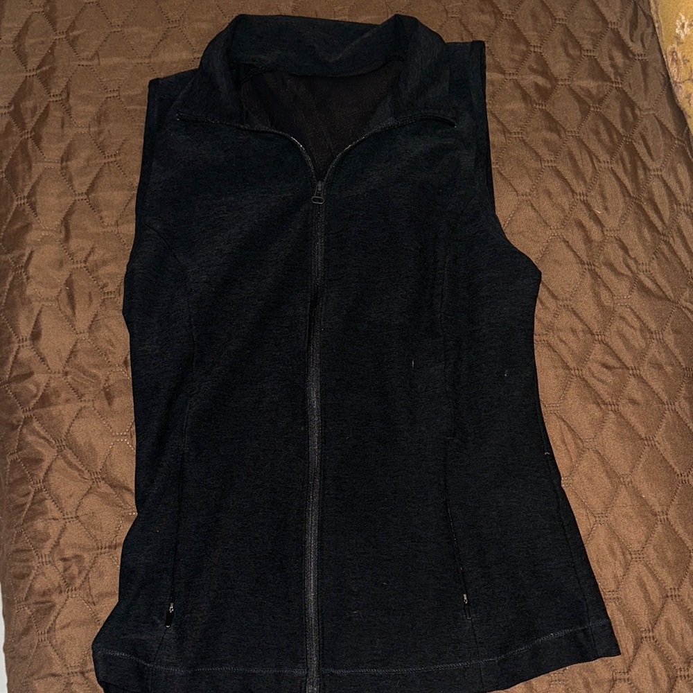 Beyond Yoga Black Zip-Up Tank Top